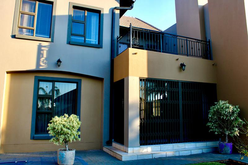 To Let 5 Bedroom Property for Rent in Montana Tuine Gauteng