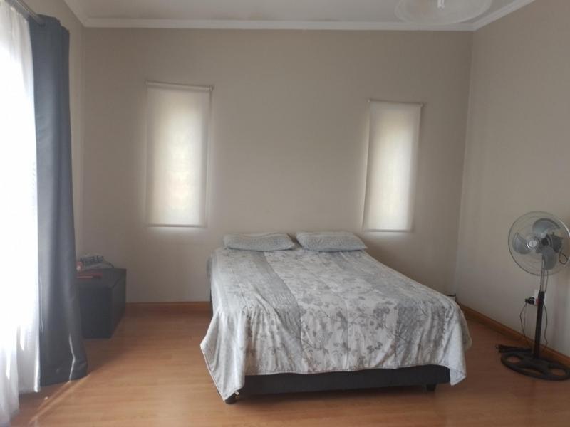 6 Bedroom Property for Sale in Edleen Gauteng
