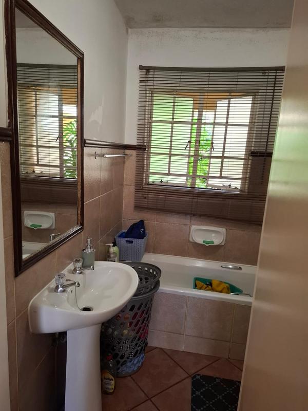 2 Bedroom Property for Sale in Olympus Gauteng