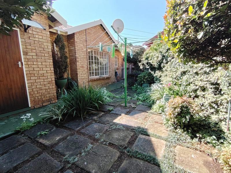 3 Bedroom Property for Sale in Wierdaglen Estate Gauteng
