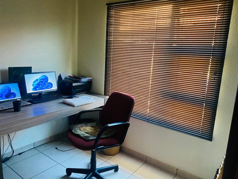 3 Bedroom Property for Sale in Ravenswood Gauteng