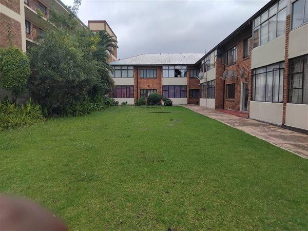 2 Bedroom Property for Sale in Florida Gauteng