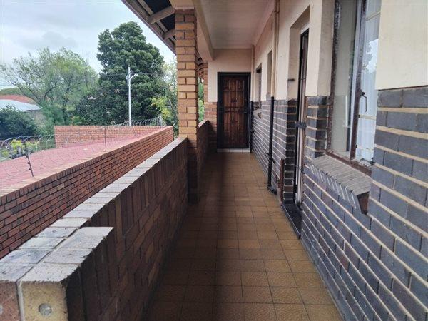 2 Bedroom Property for Sale in Florida Gauteng
