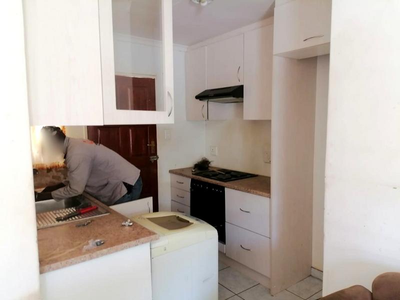 To Let 2 Bedroom Property for Rent in Bram Fischerville Gauteng