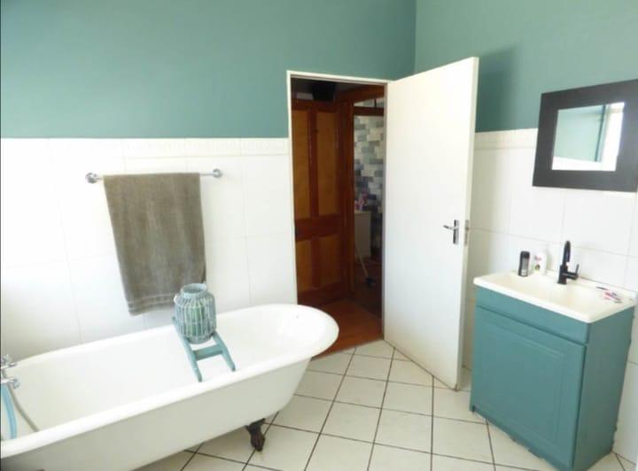 4 Bedroom Property for Sale in Benoni Central Gauteng