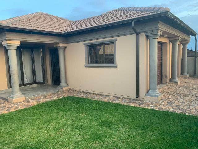 3 Bedroom Property for Sale in Hospital View Gauteng