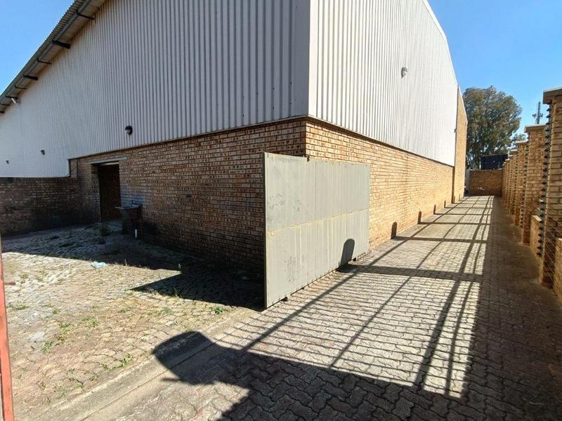 To Let commercial Property for Rent in Stormill Gauteng