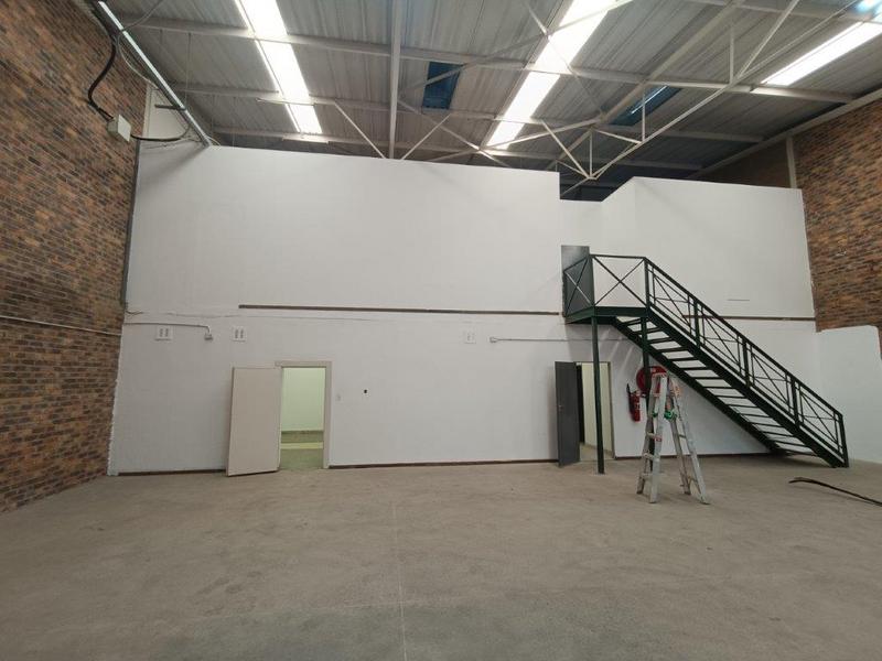 To Let commercial Property for Rent in Randjespark Gauteng
