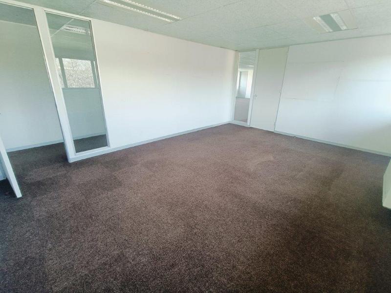 To Let commercial Property for Rent in Randjespark Gauteng