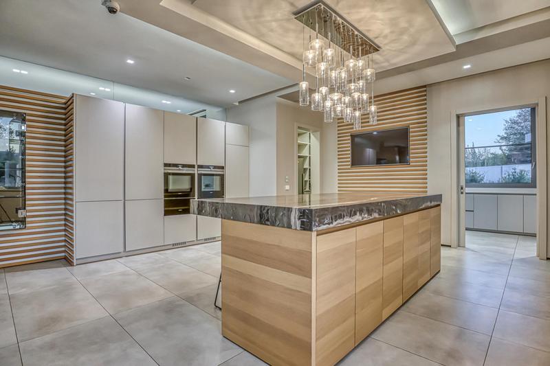 4 Bedroom Property for Sale in Waterfall Equestrian Estate Gauteng
