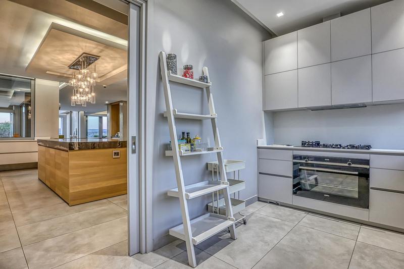 4 Bedroom Property for Sale in Waterfall Equestrian Estate Gauteng