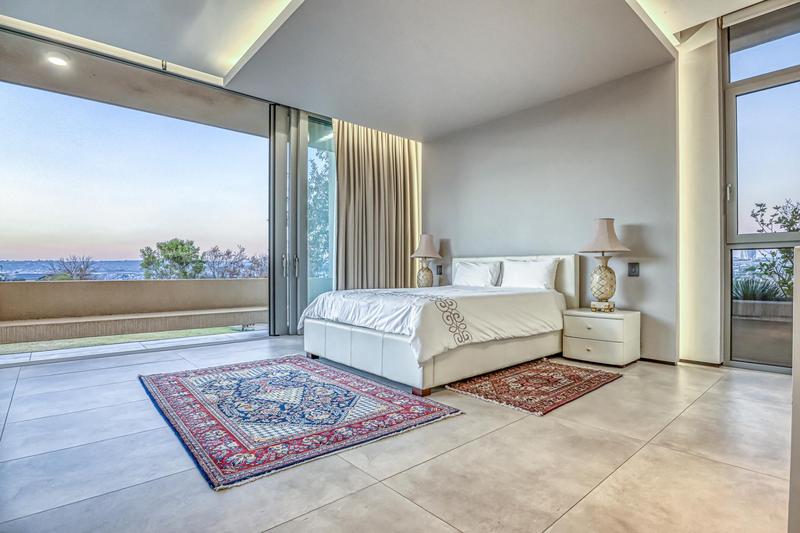4 Bedroom Property for Sale in Waterfall Equestrian Estate Gauteng