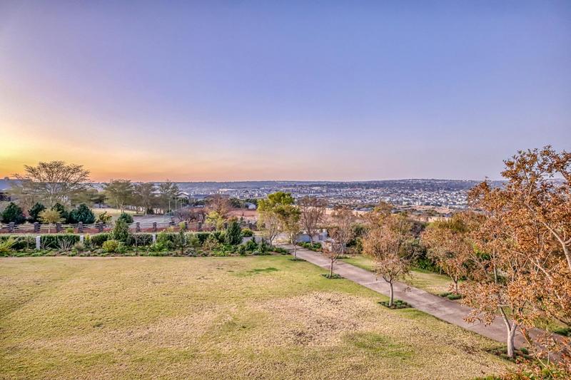 4 Bedroom Property for Sale in Waterfall Equestrian Estate Gauteng