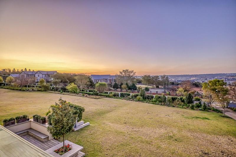 4 Bedroom Property for Sale in Waterfall Equestrian Estate Gauteng