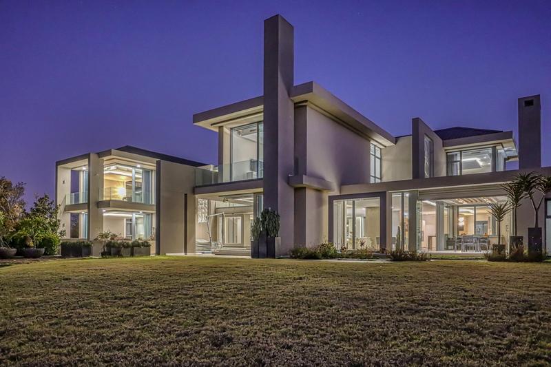 4 Bedroom Property for Sale in Waterfall Equestrian Estate Gauteng