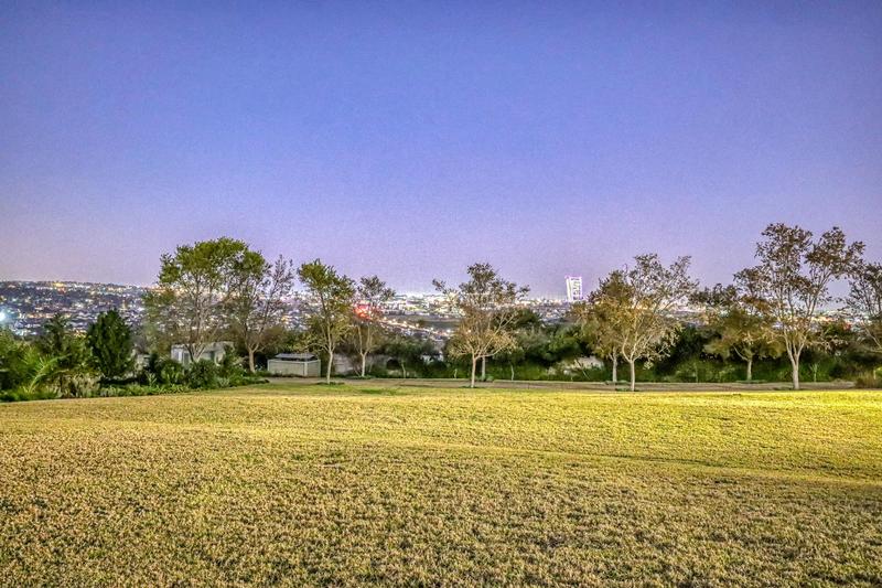 4 Bedroom Property for Sale in Waterfall Equestrian Estate Gauteng