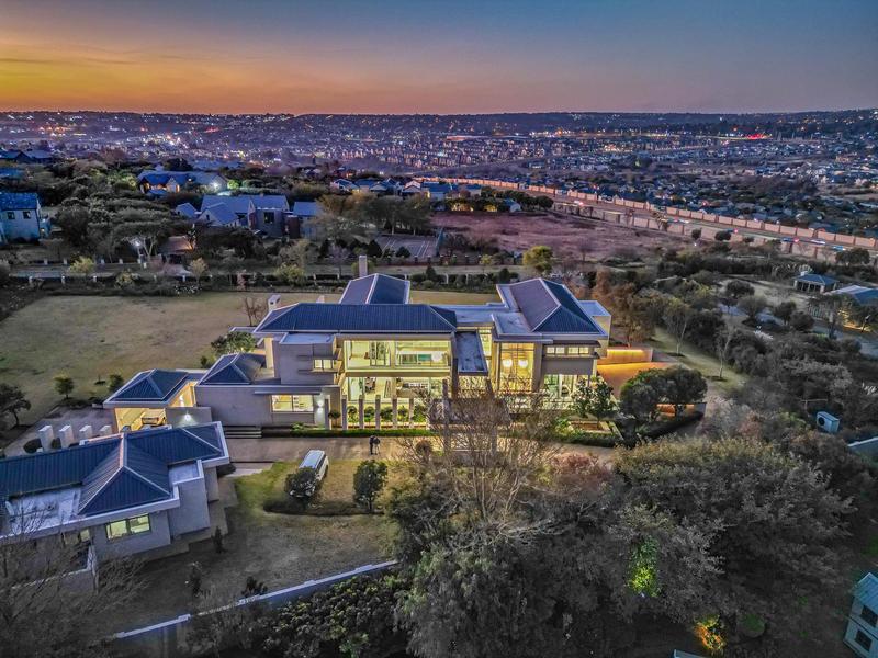 4 Bedroom Property for Sale in Waterfall Equestrian Estate Gauteng