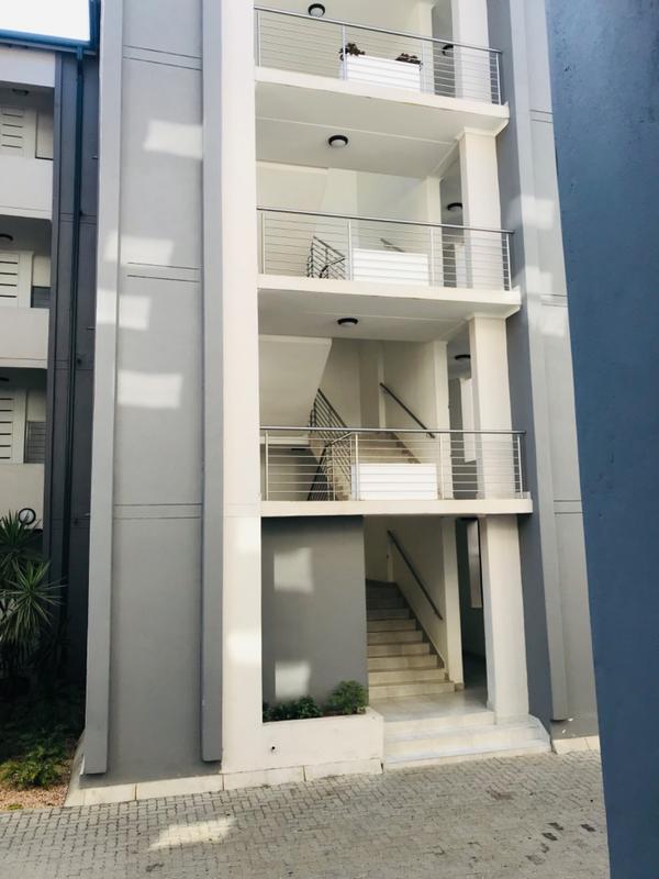 To Let 2 Bedroom Property for Rent in Midridge Park Gauteng