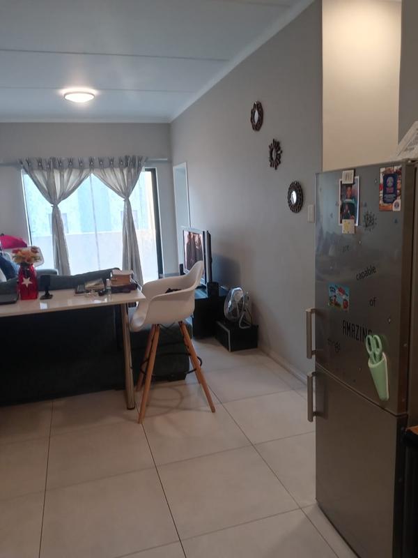 To Let 2 Bedroom Property for Rent in Midridge Park Gauteng