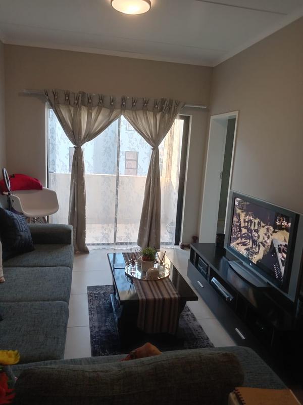 To Let 2 Bedroom Property for Rent in Midridge Park Gauteng
