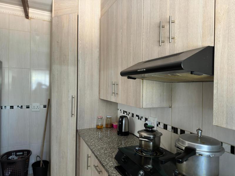 To Let 2 Bedroom Property for Rent in Erasmia Gauteng
