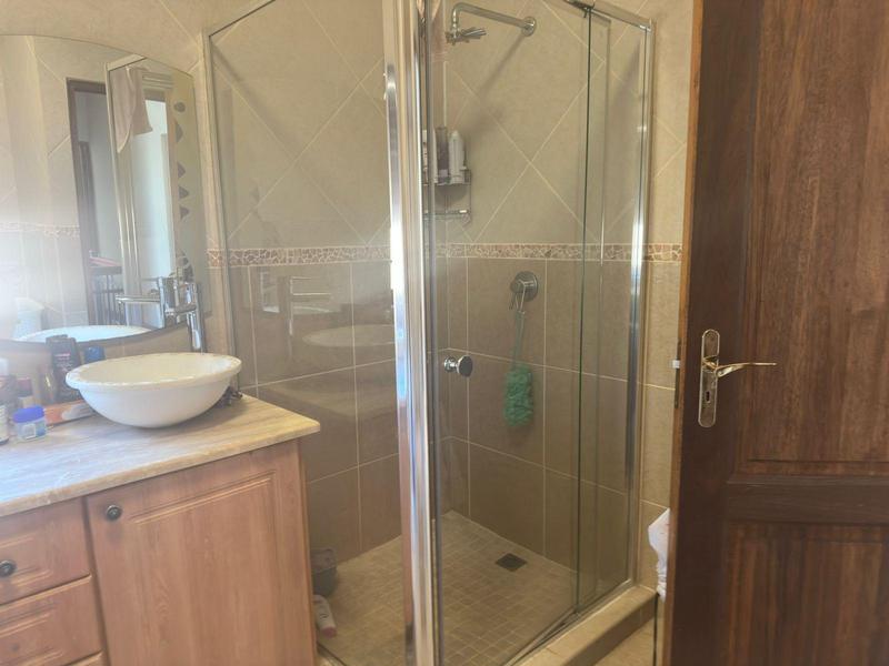 3 Bedroom Property for Sale in Raslouw Manor Gauteng