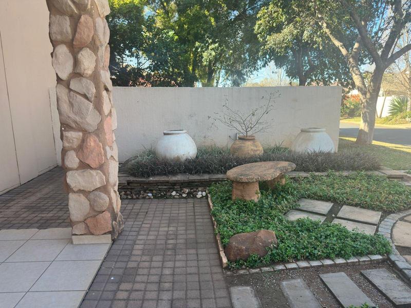 3 Bedroom Property for Sale in Raslouw Manor Gauteng
