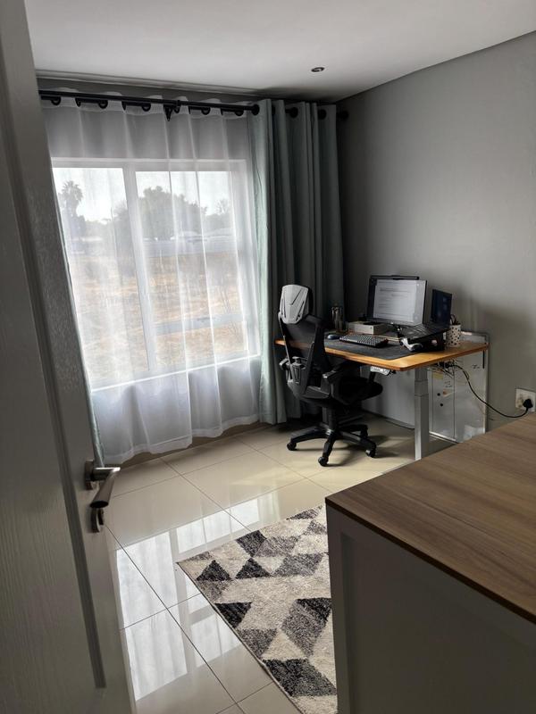 3 Bedroom Property for Sale in Eldo Lakes Estate Gauteng