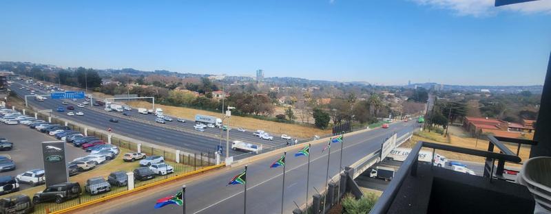 To Let 2 Bedroom Property for Rent in Bedfordview Gauteng