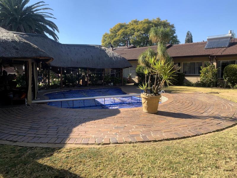 5 Bedroom Property for Sale in Libradene Gauteng
