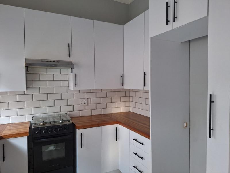 To Let 1 Bedroom Property for Rent in Selection Park Gauteng