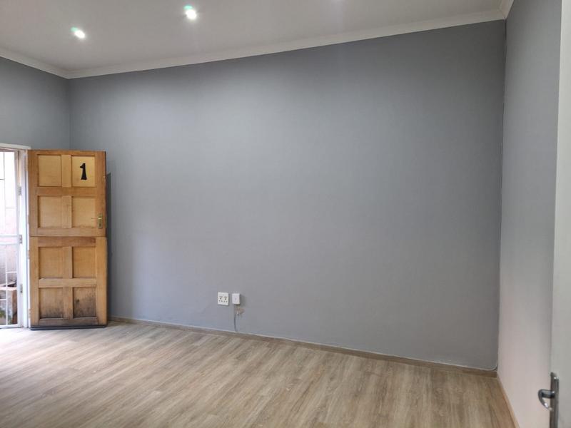 To Let 1 Bedroom Property for Rent in Selection Park Gauteng