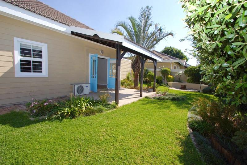 To Let 3 Bedroom Property for Rent in Broadacres Gauteng