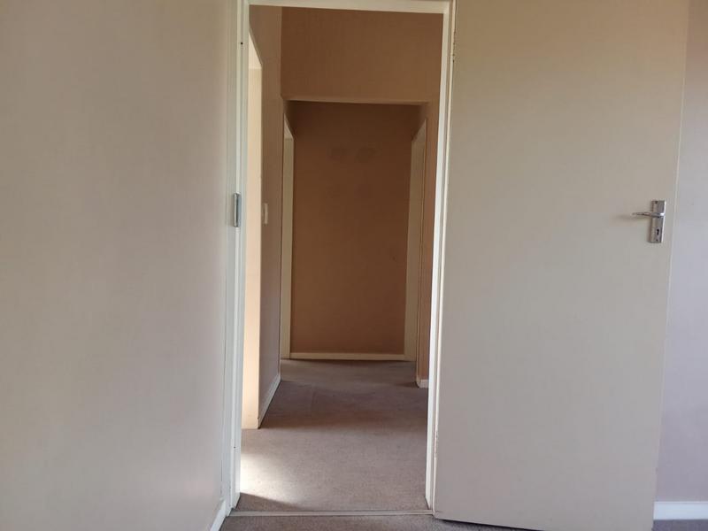 To Let 3 Bedroom Property for Rent in Halfway Gardens Gauteng