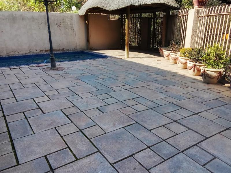 To Let 3 Bedroom Property for Rent in Halfway Gardens Gauteng