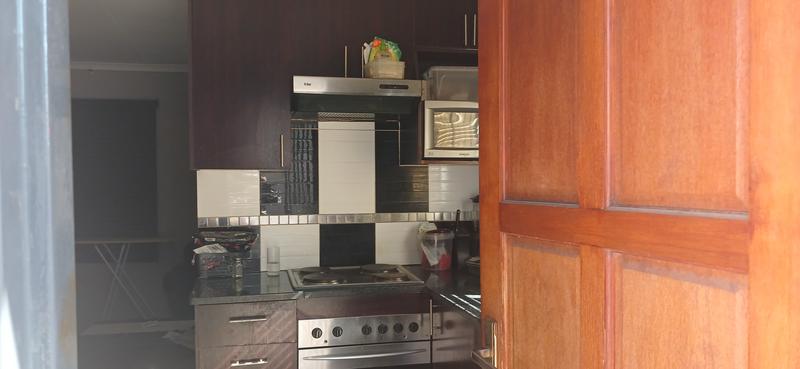 3 Bedroom Property for Sale in Clayville Gauteng