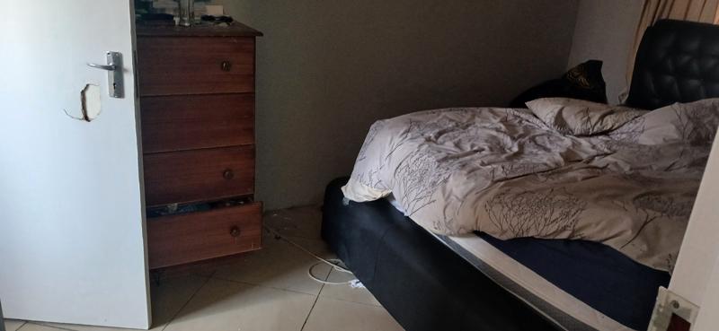 3 Bedroom Property for Sale in Clayville Gauteng