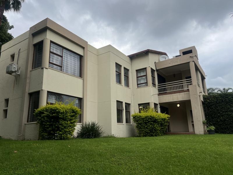 To Let 2 Bedroom Property for Rent in Waterkloof A H Gauteng