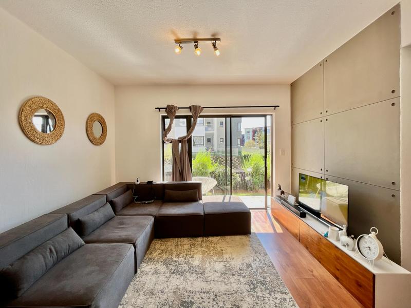To Let 2 Bedroom Property for Rent in Beverley Gauteng