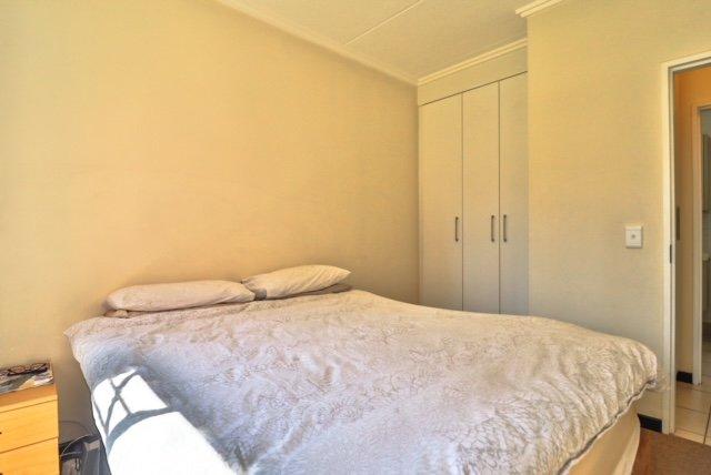 To Let 1 Bedroom Property for Rent in Fourways Gauteng