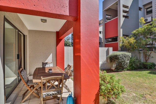 To Let 1 Bedroom Property for Rent in Fourways Gauteng