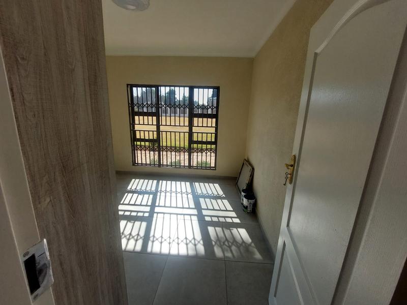 7 Bedroom Property for Sale in Dalpark Ext 1 Gauteng