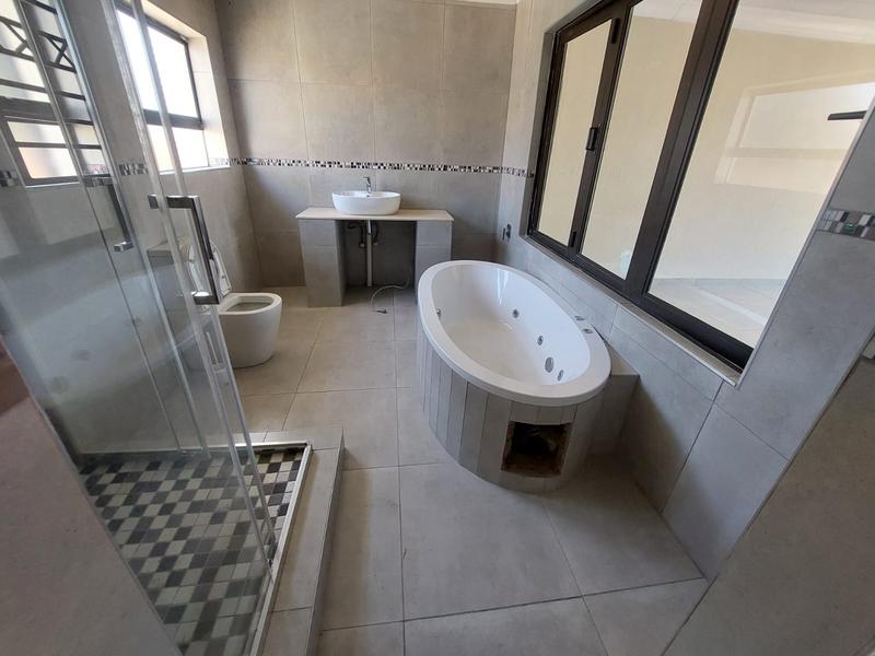 7 Bedroom Property for Sale in Dalpark Ext 1 Gauteng