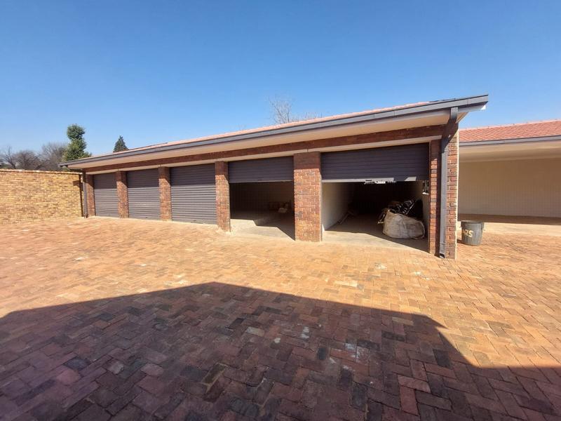 7 Bedroom Property for Sale in Dalpark Ext 1 Gauteng