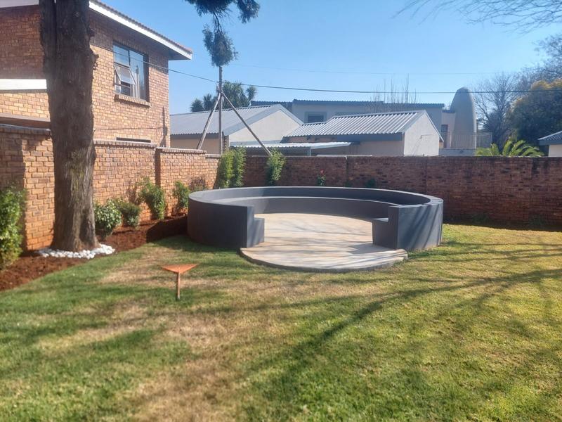 7 Bedroom Property for Sale in Dalpark Ext 1 Gauteng