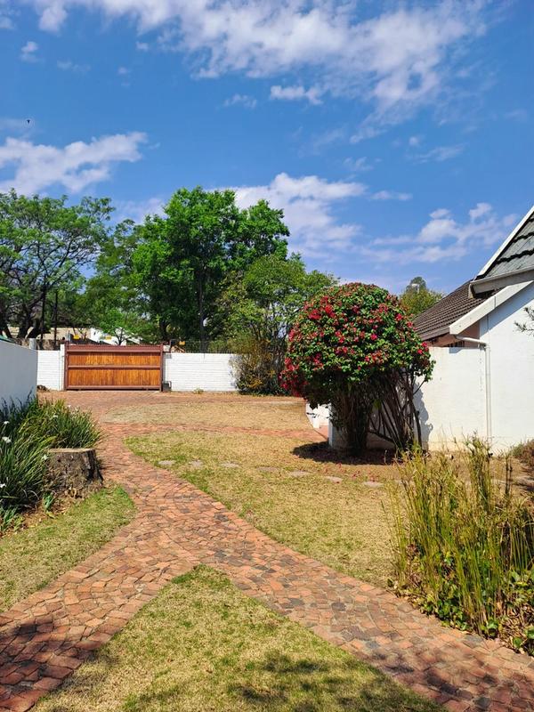 To Let 2 Bedroom Property for Rent in Ferndale Gauteng