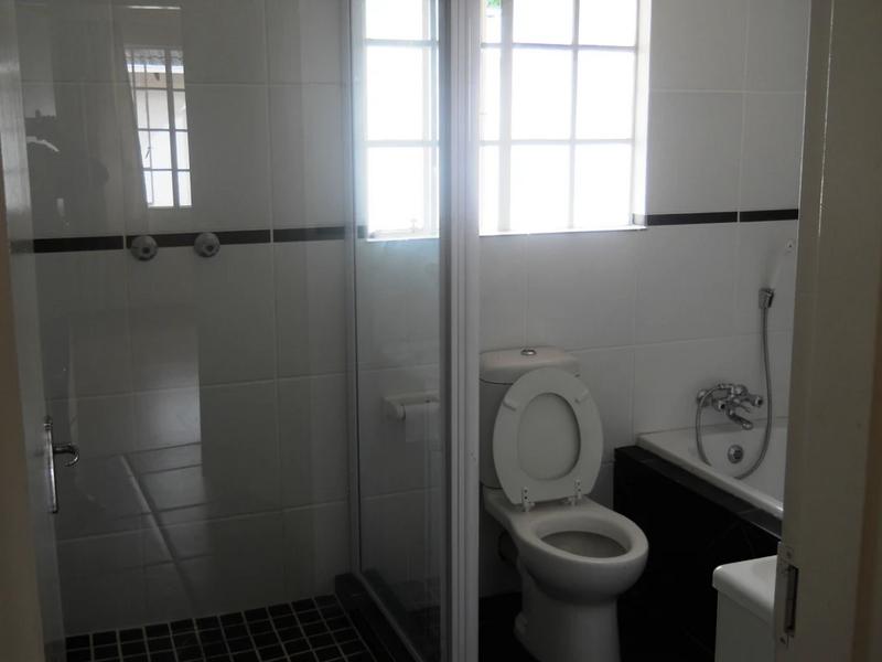 To Let 2 Bedroom Property for Rent in Ferndale Gauteng