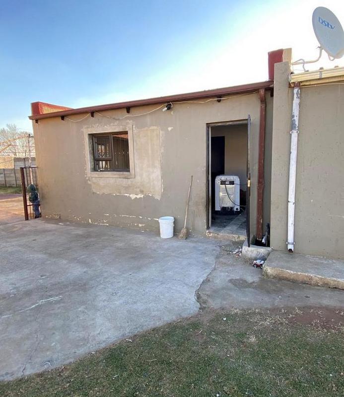 To Let 0 Bedroom Property for Rent in Witpoortjie Gauteng