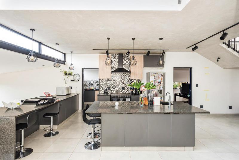 3 Bedroom Property for Sale in Bedfordview Gauteng