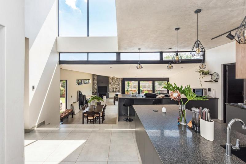 3 Bedroom Property for Sale in Bedfordview Gauteng